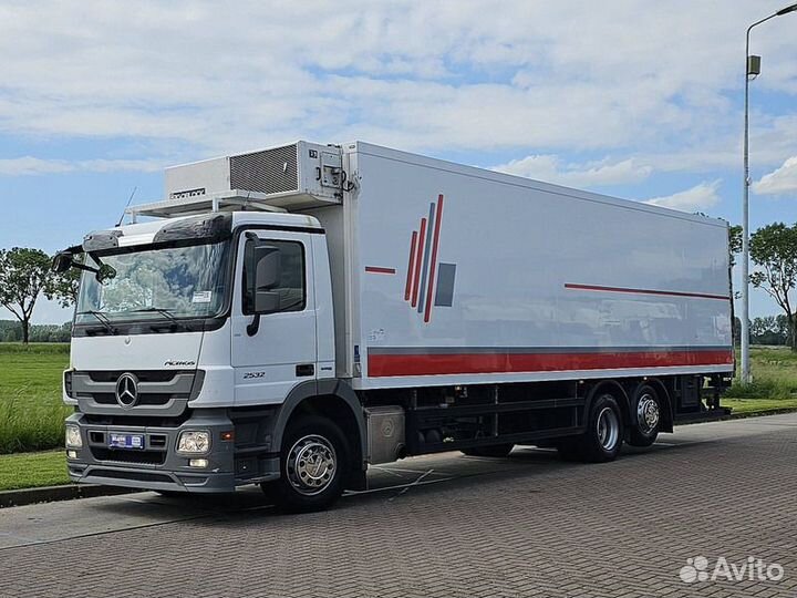 Mercedes-Benz Actros, 2012