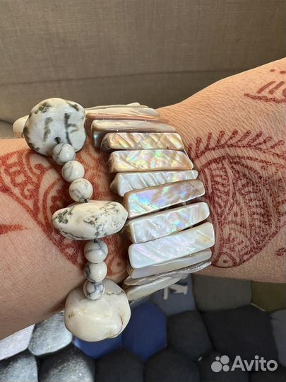 Бижутерия разная натуральные камни