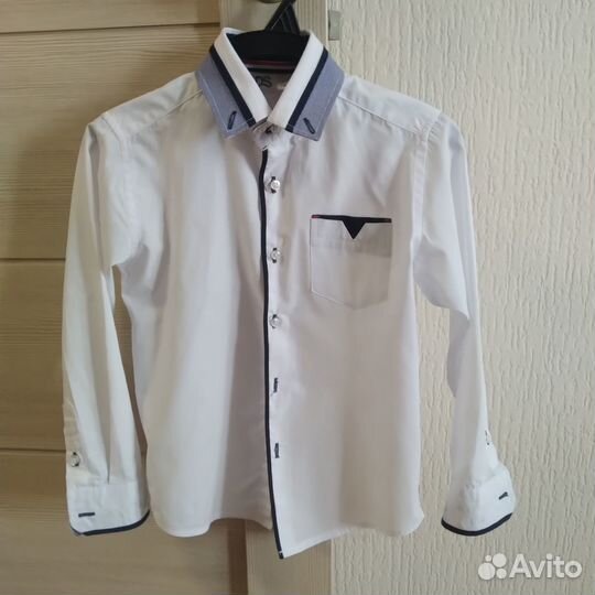 Белая рубашка на мальчика