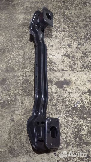 Усилитель переднего бампера Форд Транзит