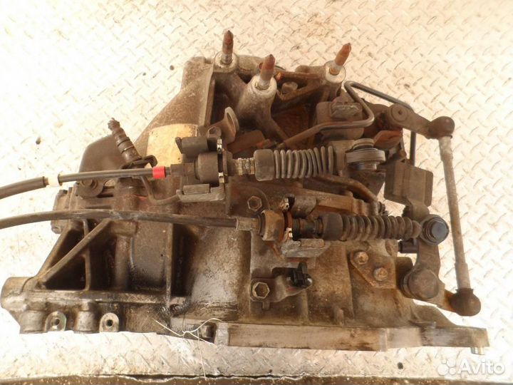 МКПП (механическая коробка переключения передач) P