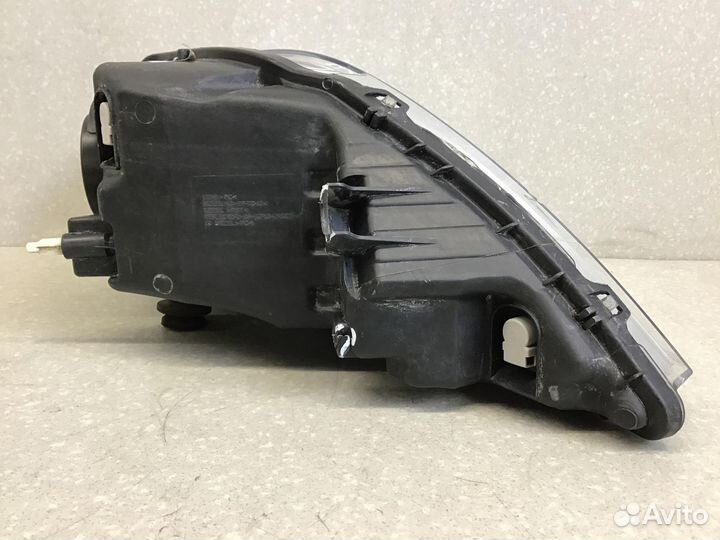 Фара левая VAZ LADA Largus 2011