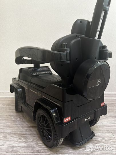 Машинка каталка толокар с ручкой