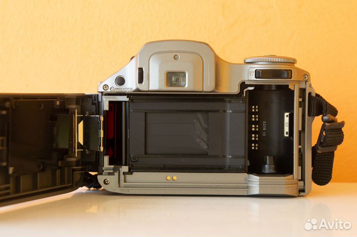 Пленочный фотоаппарат Olympus IS-300 + примеры