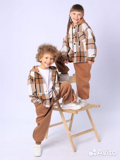 Костюм теплый с рубашкой новый