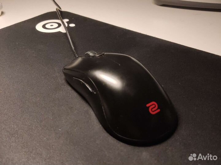 Игровая мышь zowie