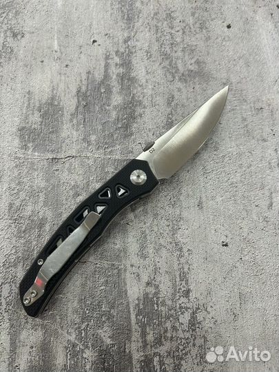 Benchmade, сталь D2, рукоять G10