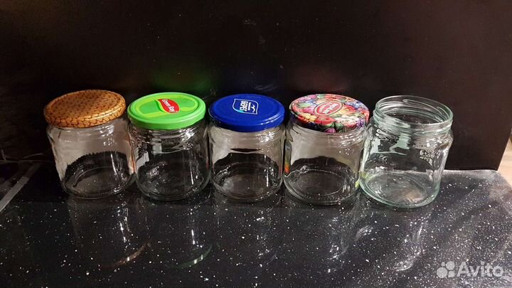 Банки разные винтовые до 1 л