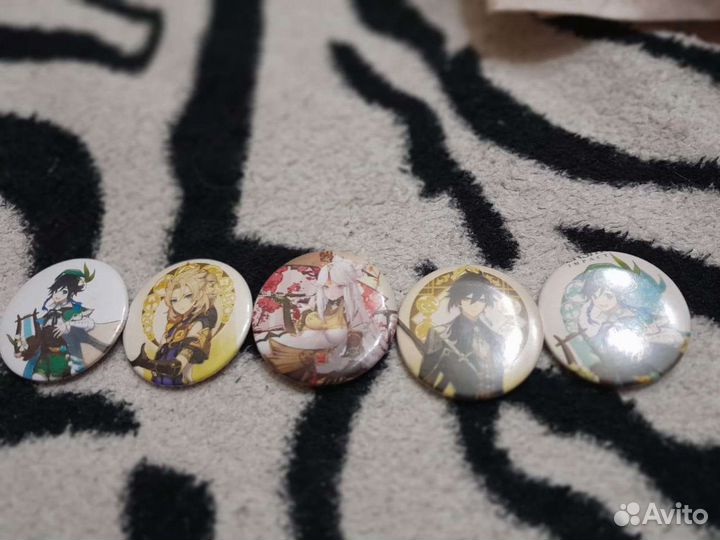 Обменяю значки