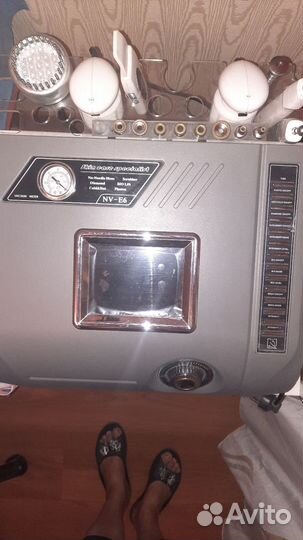 Косметологический комбайн для лица и тела 6 в 1