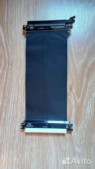 Райзер thermaltake Gaming PCI-E 3.0 X16 200мм