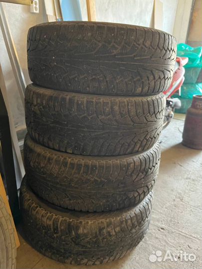 Nokian Tyres Hakkapeliitta 5 285/65 R17 116T