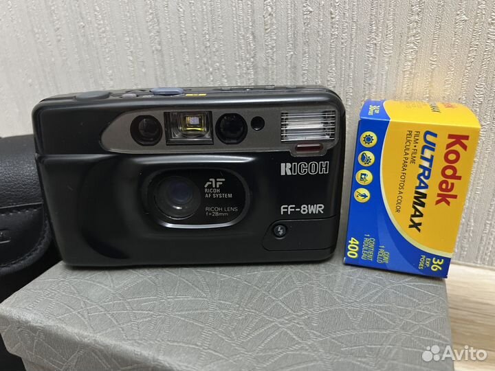 Пленочный фотоаппарат Ricoh