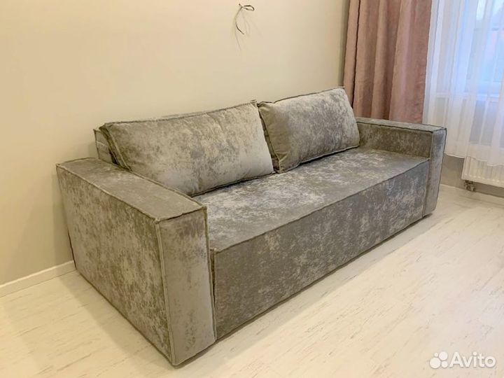 Мягкий раскладной диван