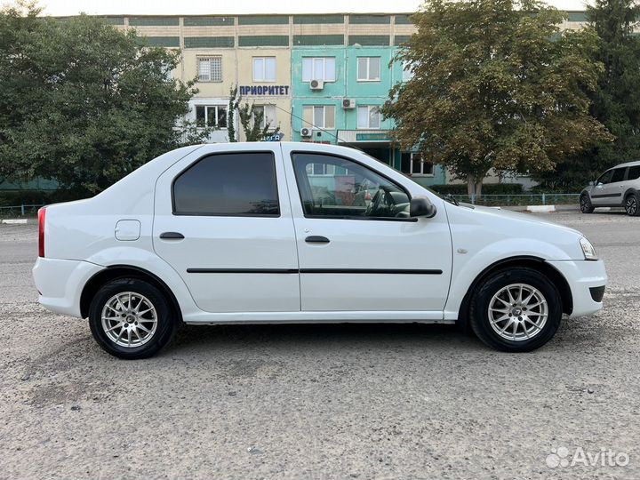 Renault Logan 1.6 МТ, 2011, 243 963 км