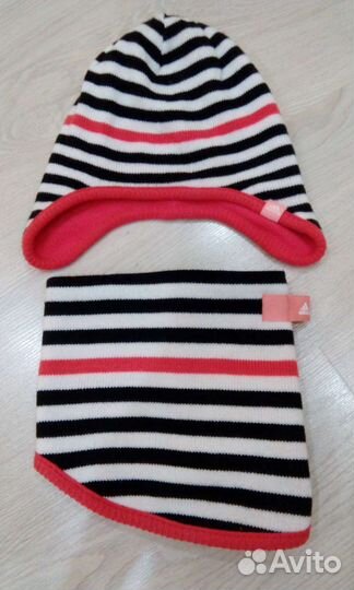 Комплект шапка и шарф для девочки