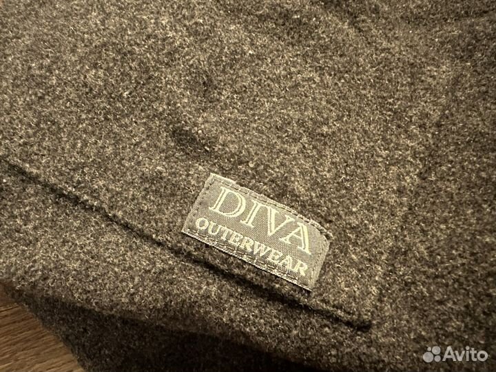 Слингонакидка шерсть, Diva