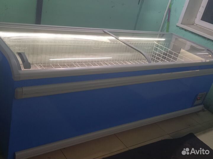 Морозильная ларь- витрина -20%. Размеры 2,5 метра