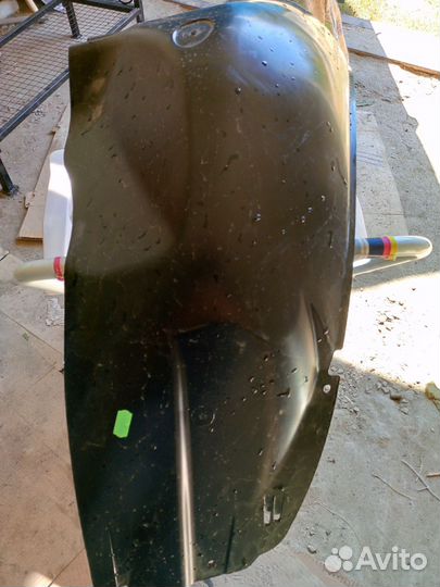 Подкрылок гранта