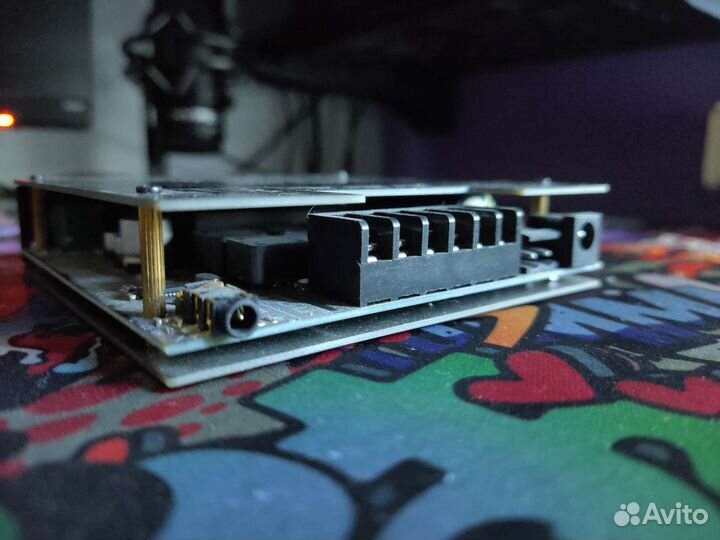 Усилитель 2.1 с подключением по bluetooth и aux