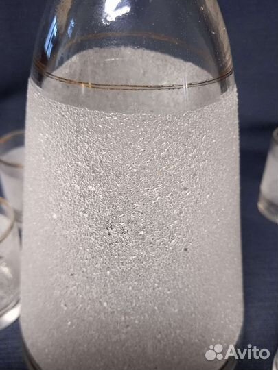 Графин штоф и рюмки. Обсыпное стекло