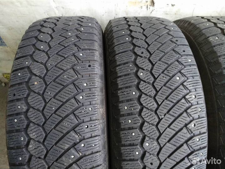 Continental ContiIceContact 4x4 225/65 R17 102T