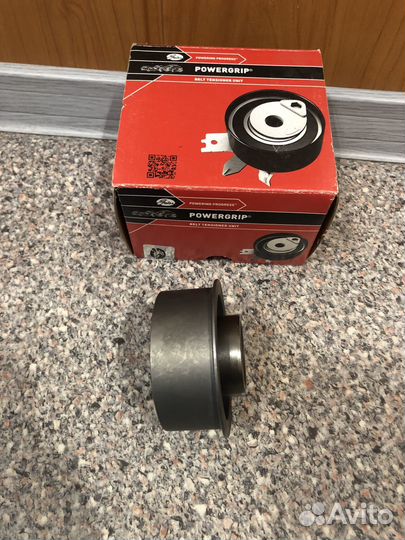 Ролик натяжителя ремня грм 7784-21111