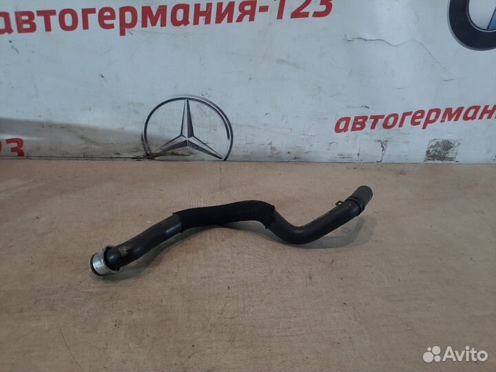 Патрубок Mercedes C200 W204 271.860 2011