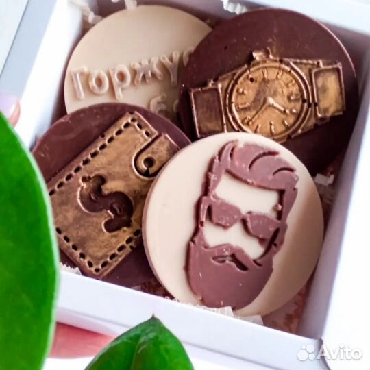 Подарок мужчине из шоколада