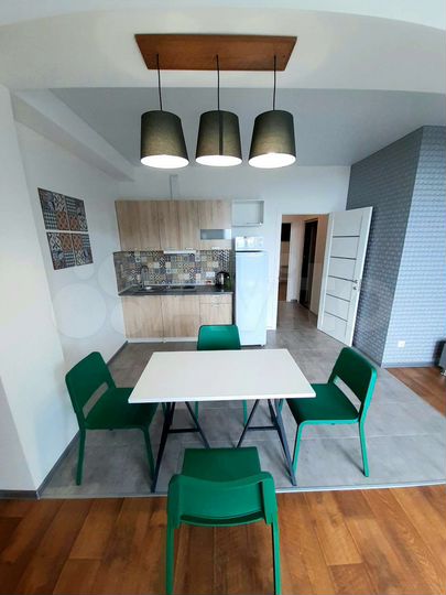 1-к. квартира, 56 м², 2/4 эт.