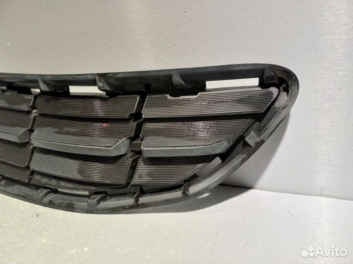 Накладка на бампер передняя правая Toyota Rav 4 Ca