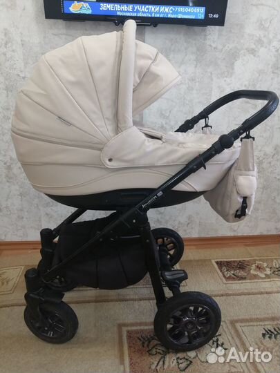 Продам коляску Adamex Jogger 2 в 1