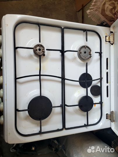 Продам газовую плиту indesit