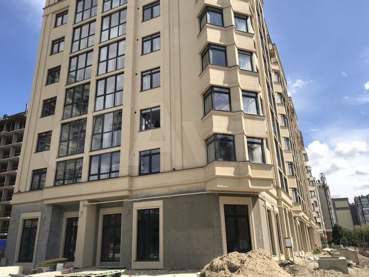 2-к. квартира, 62,5 м², 1/9 эт.