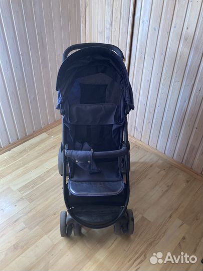 Детская прогулочная коляска