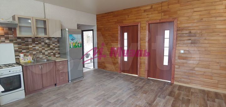 Дом 63 м² на участке 10 сот.