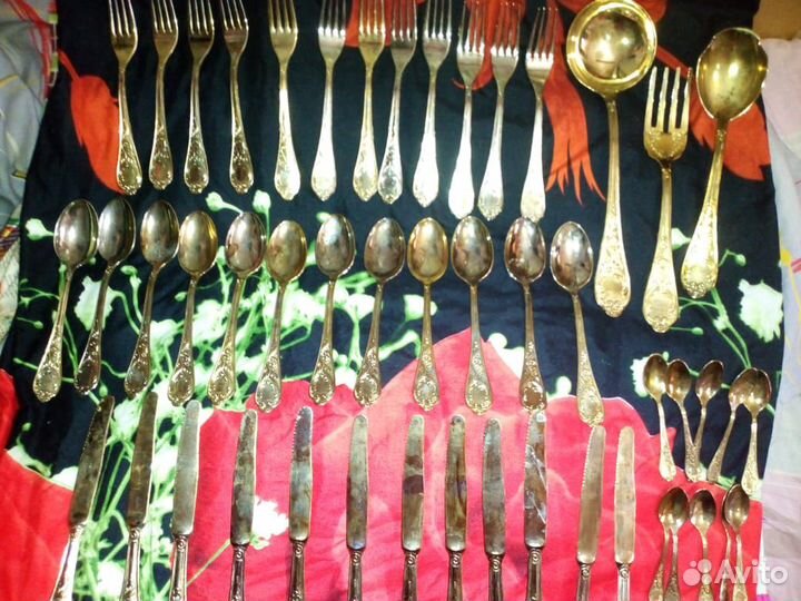 Набор ножей+ложки+вилки Италия мельхиор 1970г