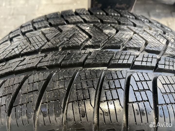 Pirelli Scorpion Winter 275/40 R21 107V