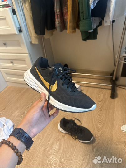 Кроссовки nike