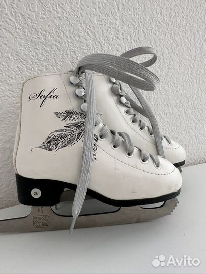 Коньки для девочки размер 28