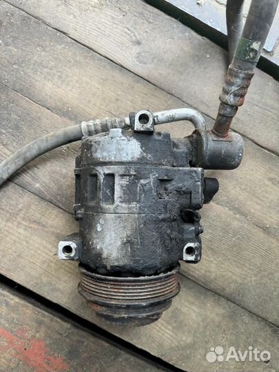 Компрессор кондиционера Mercedes W202 W210 W163