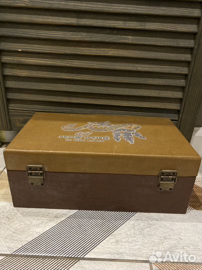 Сундук с сокровищами (ракушками)