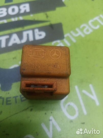 Реле Mercedes-Benz 190 W201 M102 1992Г.в