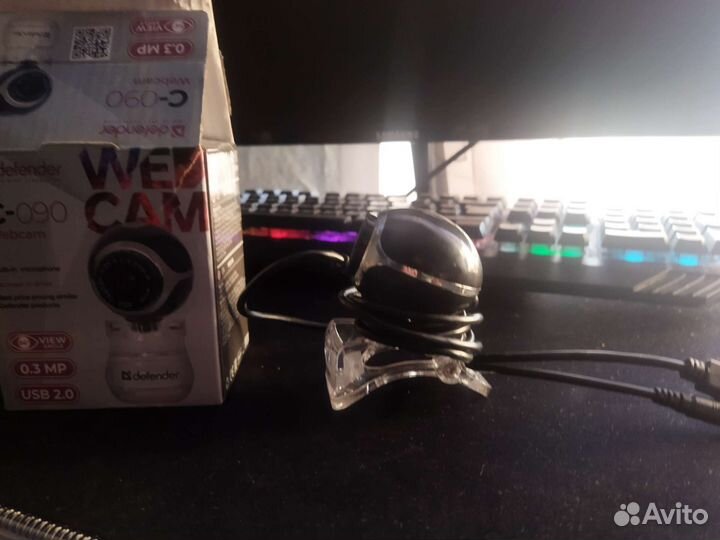 Веб камера defender c-090
