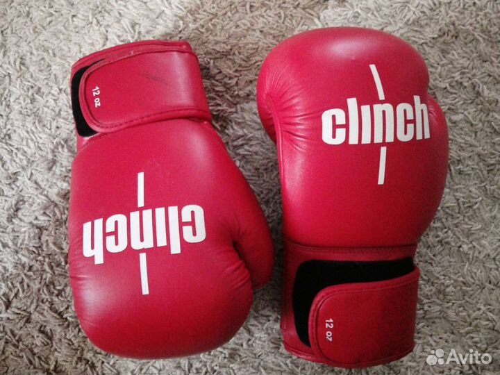 Боксерские перчатки 12 oz clinch