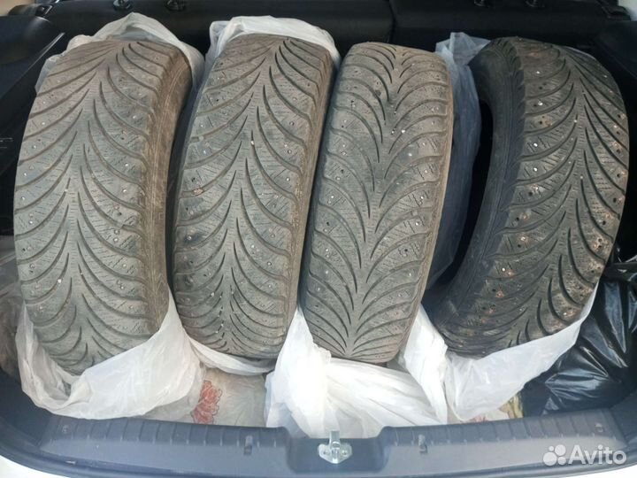 Goodyear UltraGrip 195/65 R15