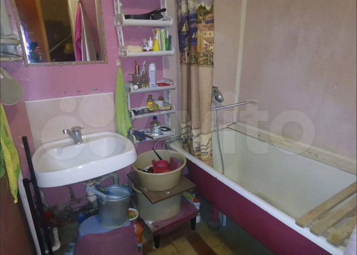 Комната 19,3 м² в 3-к., 1/5 эт.