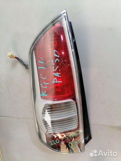 Стоп-сигнал левый Toyota Passo KGC10