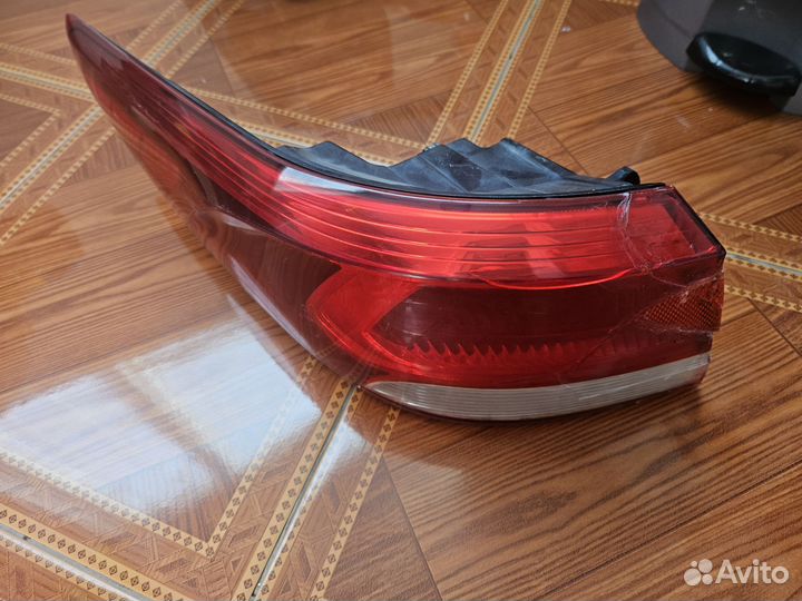 Задний фонарь kia rio 4