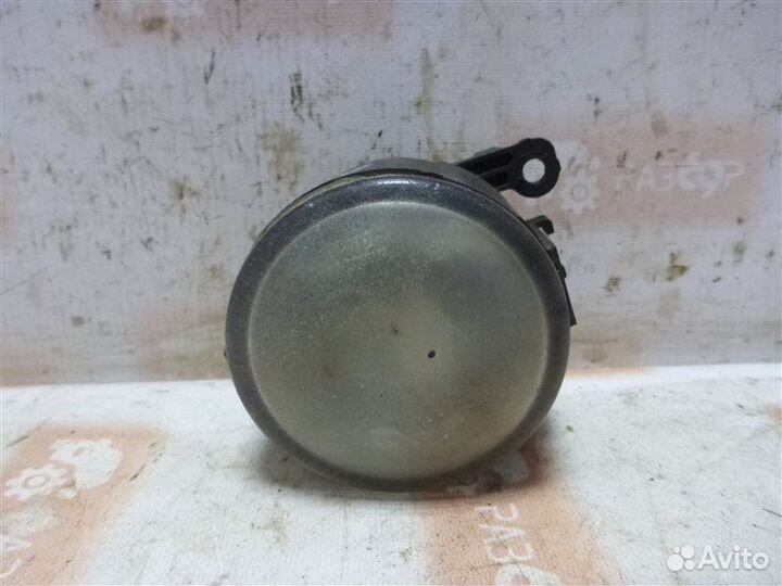 Фара противотуманная передняя правая Mitsubishi